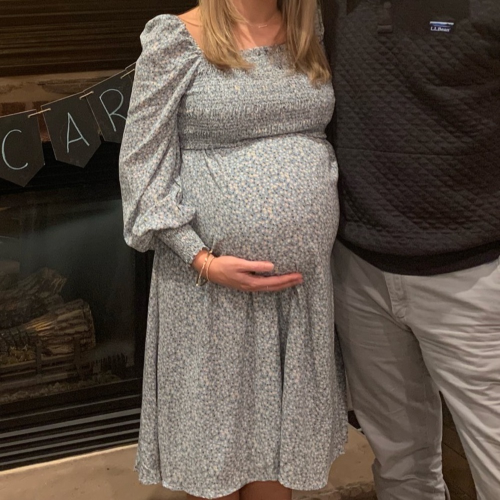 AURA dress - size medium - great for baby shower!